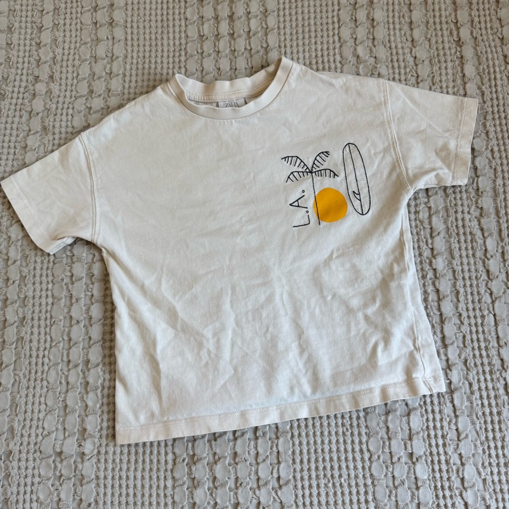 Zara T Shirt Boy 4Y Cream White Embroidered Los Angeles Surf